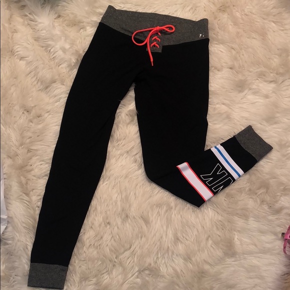 PINK Victoria's Secret Pants - Victoria’s Secret pink leggings